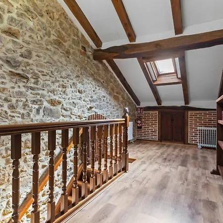 La Casuca, Entre Mar Y Montaña * Udias